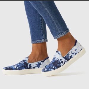 Rothy’s Shibori Sneakers Size 10
